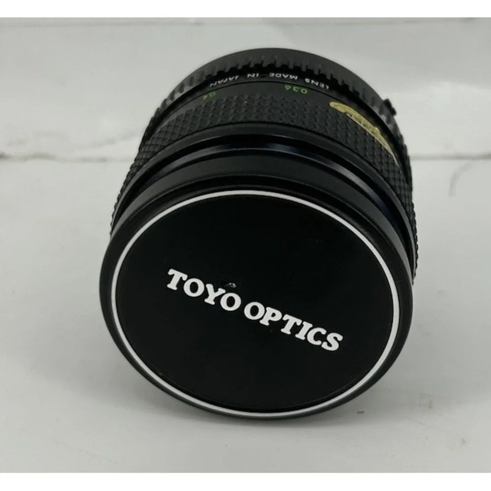 Toyo Optics MC Auto 1:2.8 28mm Zoom Lense Black With Carry Case